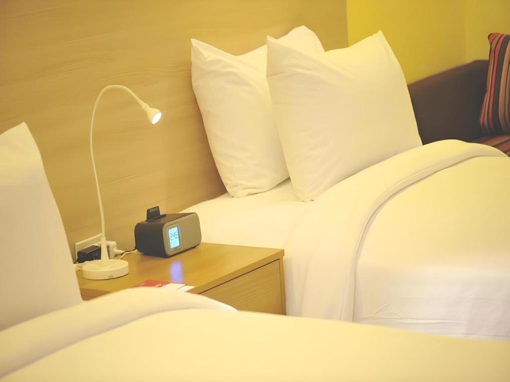 R-Con Hotel @ Siam Pattaya Bagian luar foto
