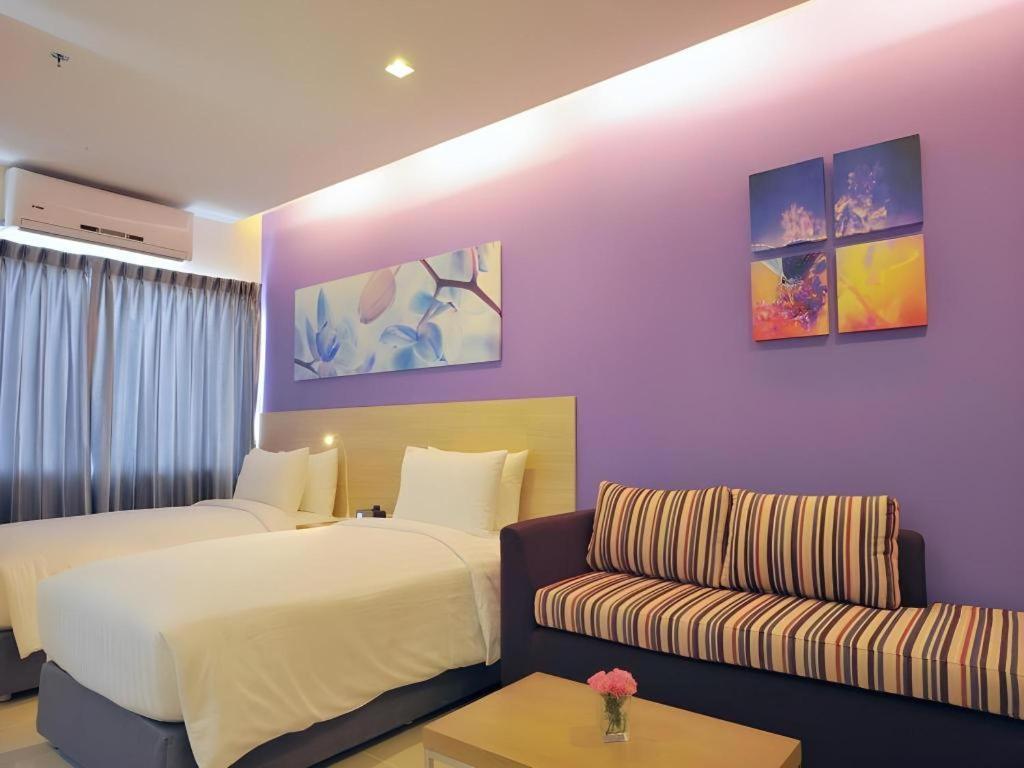 R-Con Hotel @ Siam Pattaya Bagian luar foto