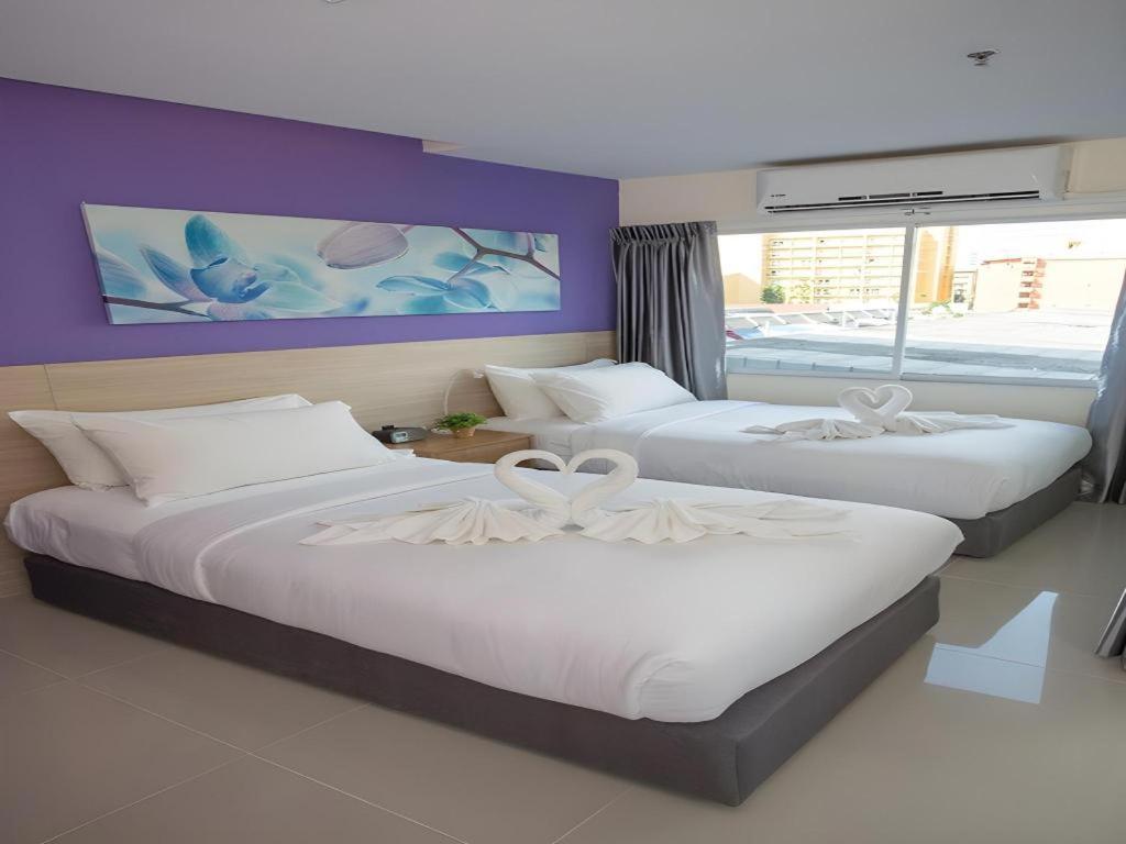 R-Con Hotel @ Siam Pattaya Bagian luar foto