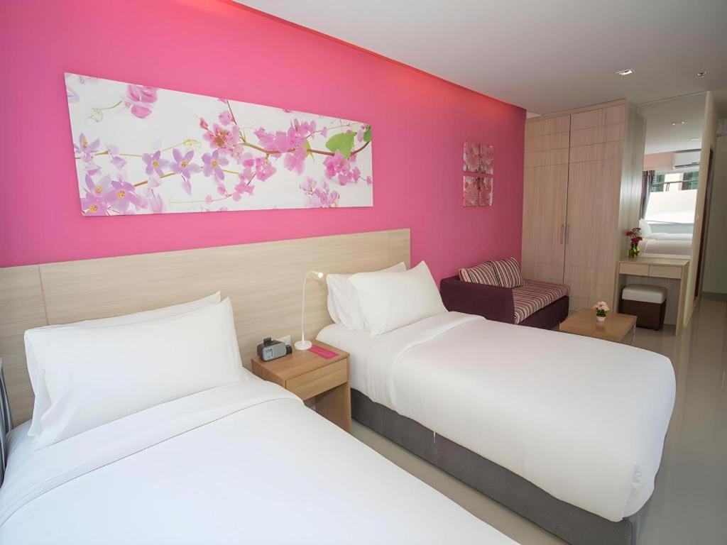 R-Con Hotel @ Siam Pattaya Bagian luar foto