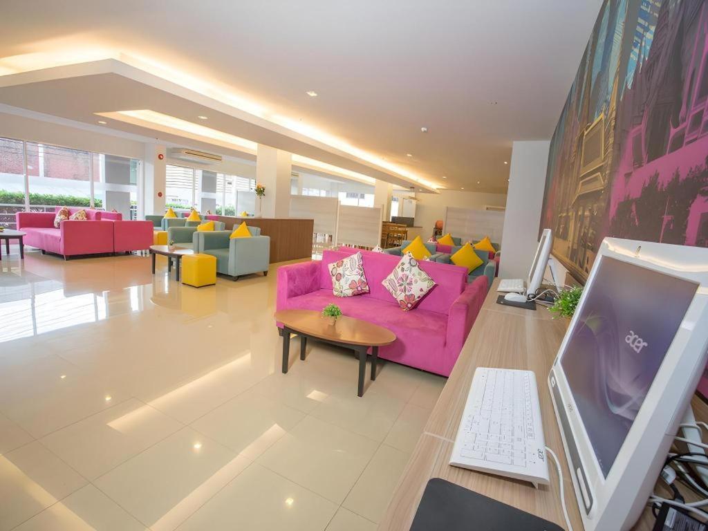 R-Con Hotel @ Siam Pattaya Bagian luar foto